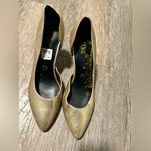 Brash (Payless) heels - Gold